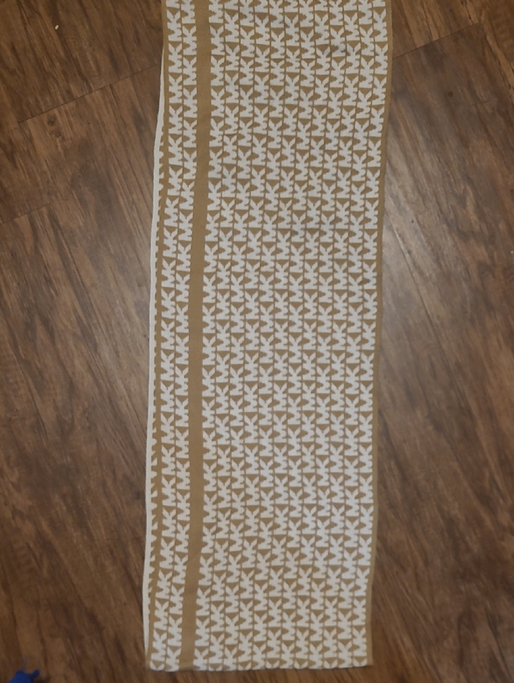 MK Infinity Scarf